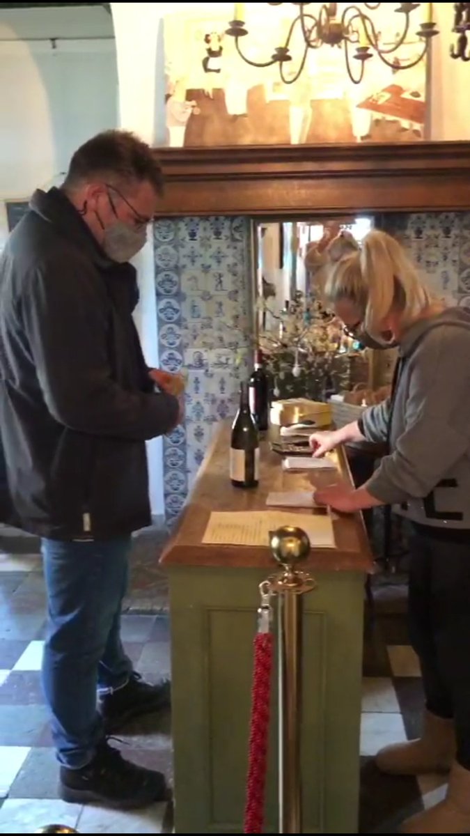 Bestel maar bestel maar bestel maar 🎶loop of bel 🛎 #Vlieland #Armhuis #oostersvlielandbyarmhuis #ToGo