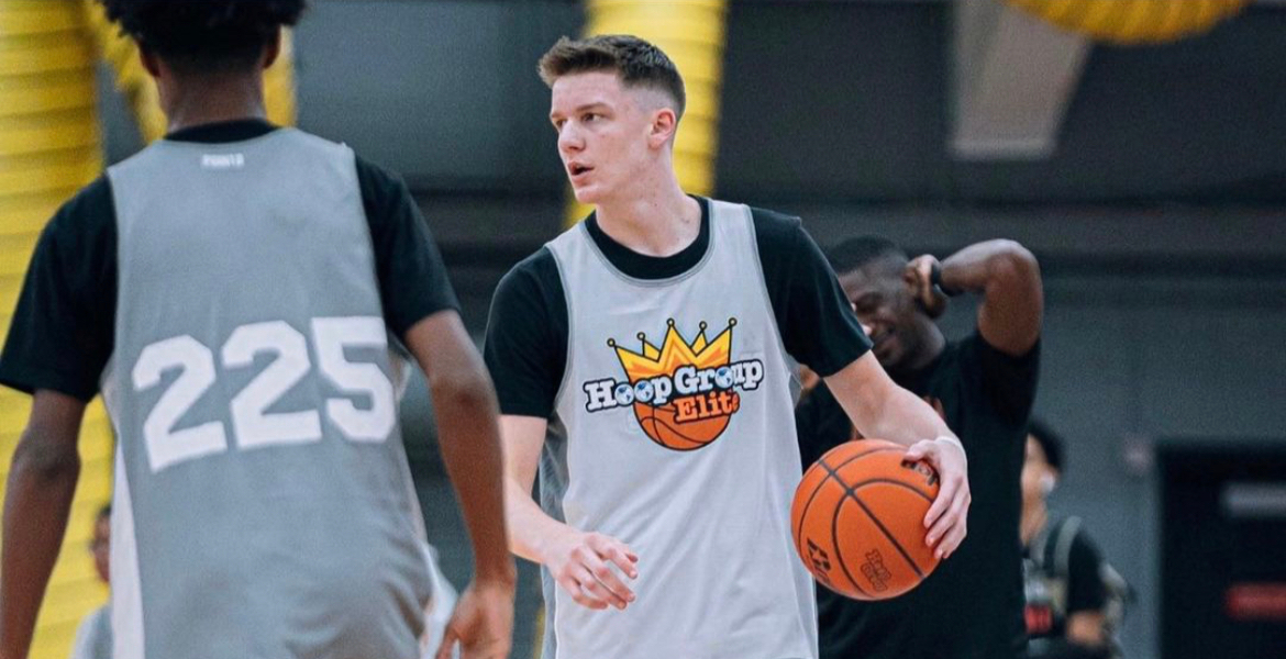 ICYMI: Where Syracuse basketball stands in recruiting for the 2022 class. Top targets by position, the Orange’s chances and more https://t.co/MdX2dZDcMh https://t.co/Gl0AkUFfFw