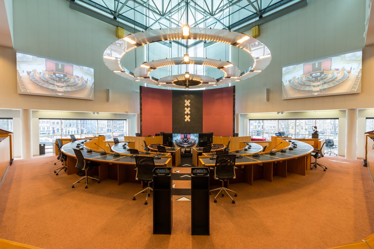<a href="/AVEX_int/">AVEX</a>  was eindverantwoordelijk voor zowel de levering als het in bedrijfstellen van de audiovisuele oplossingen voor het stadhuis van Amsterdam. Lees meer over dit mooie project: avex-int.com/nl/nl/gemeente… #gemeente #stadhuis #Amsterdam  #innovatief #solutions #AVEX #teamAVEX