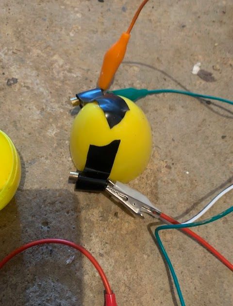 scottturneruon's tweet image. Junkbots 2 - eggbot2 buff.ly/3uGQwMZ #junkbot #CrumbleController @RedfernElec