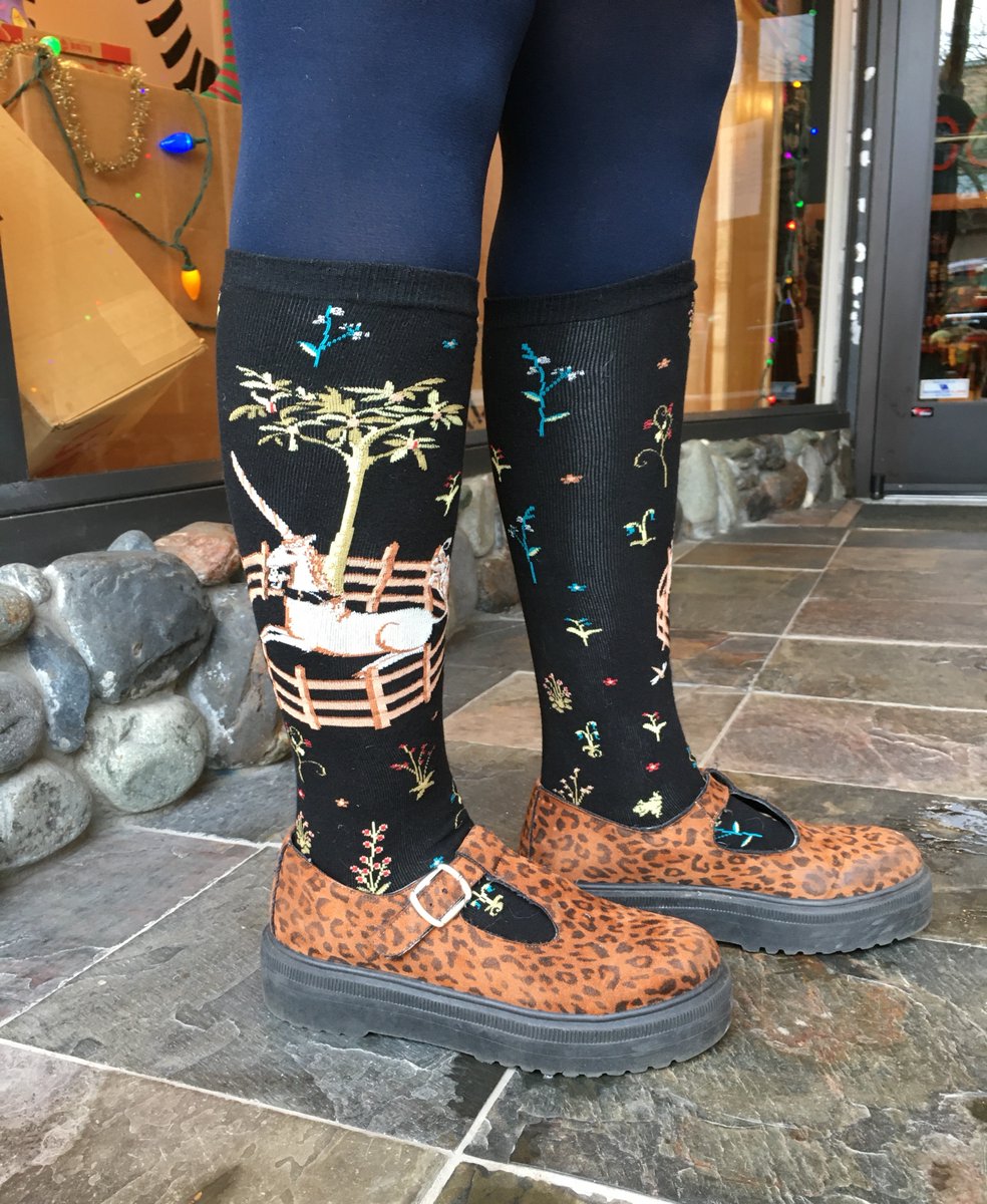 Even though they are based on a tapestry from the Middle Ages, these beauties are one of our most popular unicorn socks! #UnicornDay modsock.com/products/unico…