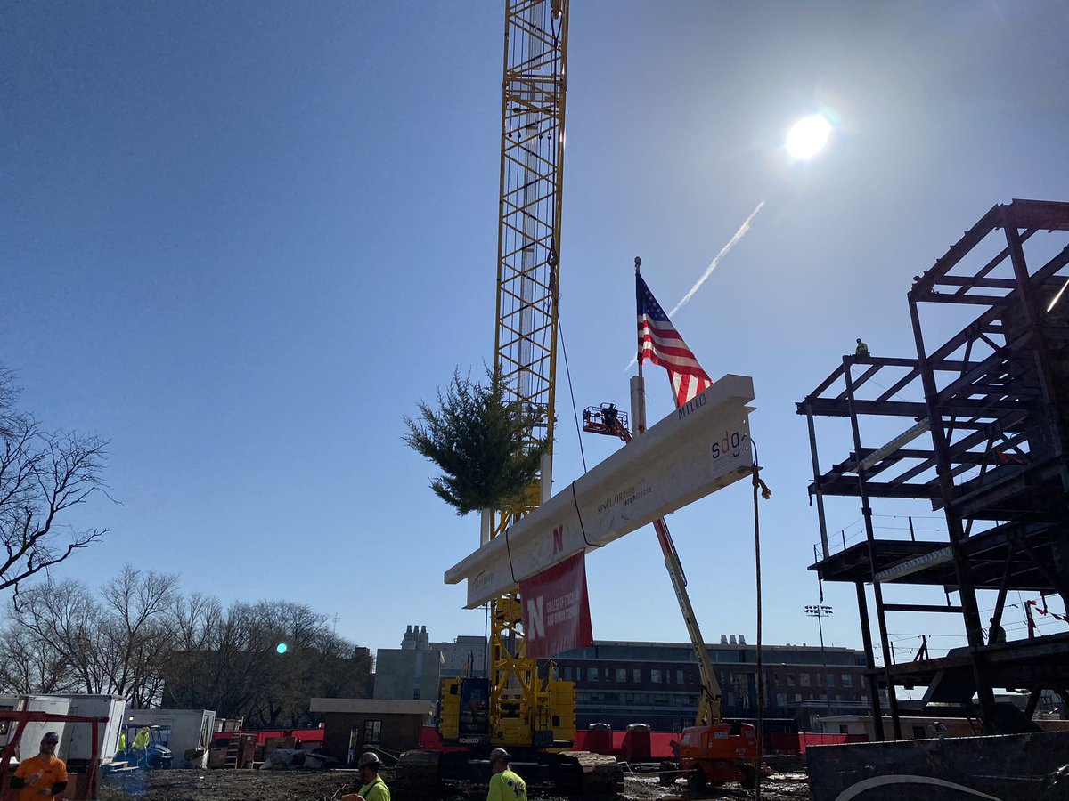 UNL_CEHS's tweet photo. This morning, the final steel beam was put into place on our new building on City Campus! CEHS and @unlincoln faculty and staff, and members of the @BuildHCI team gathered to sign the beam before watching it rise.
 
#UNLCEHS #UNL #LNK https://t.co/3nEV35kpc4