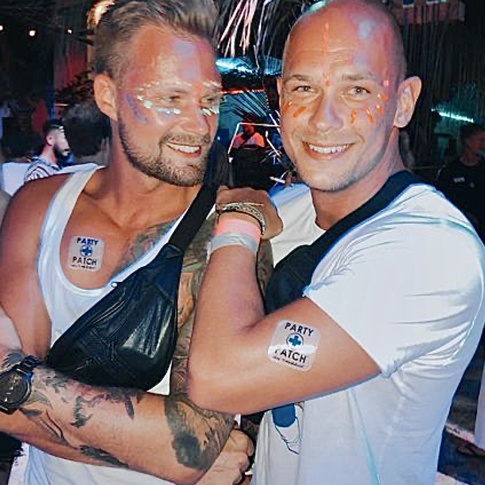 partypatch_usa's tweet image. Make every night fun with #PartyPatch 🎉
#HangoverPatch #NoHangovers #Drinks #WinTomorrow 

Amazon.com/partypatch