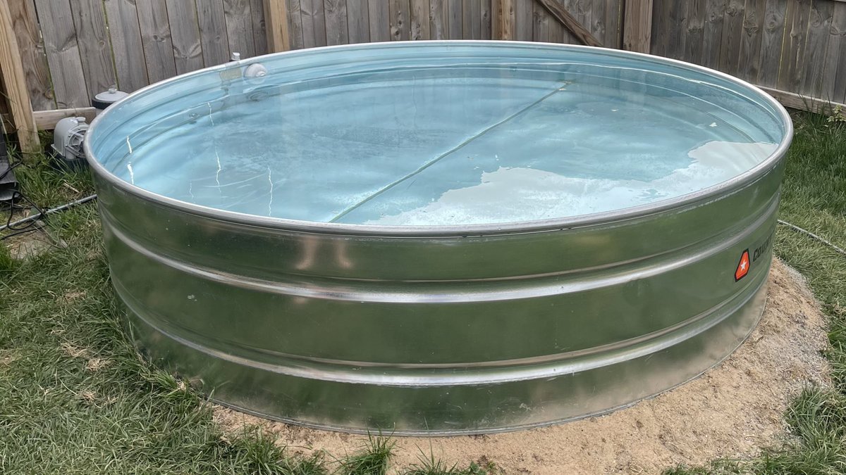 markragland's tweet photo. My wife and I installed a Stock Tank Pool in our backyard, here’s a thread on how we did it👇#stocktankpool https://t.co/9o1vBWrnVz