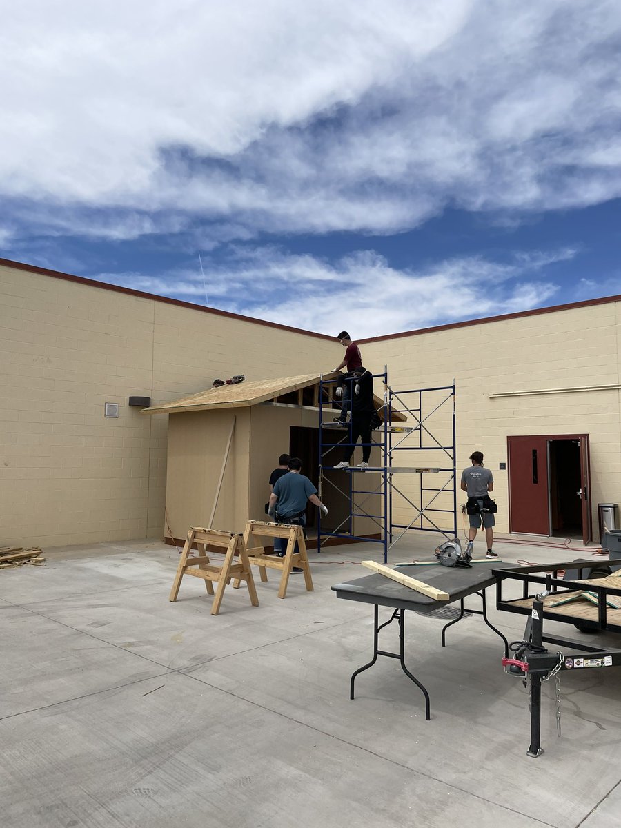 CGUHSD_82's tweet photo. The Construction classes at Vista Grande are busy building their shed.
#CGUHSDPRIDE https://t.co/NnDgNbzZjl