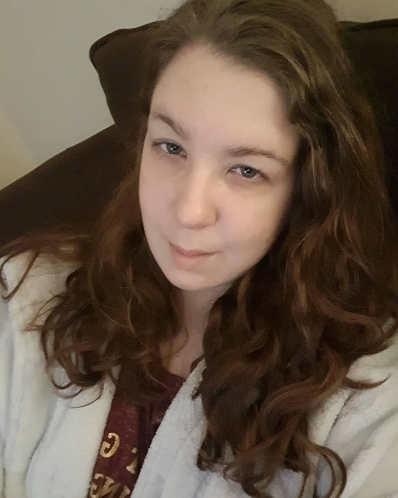 Got such awful sinusitis I've now got! 

Feels like it's one thing after another, one new pain every day, another stepping stone

Dosing up on antibiotics and paracetamol and going to enjoy my new sofas! Was only reminded a couple of hours ago that one o… instagr.am/p/CNcz_ewjh6s/