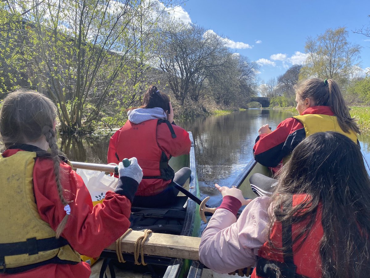 These moments seem so much more precious, especially after a long period of not being able to socialise. Such a pleasure to slowly & safely allow young people to make special wee memories like this again 💓 #YouthWorkMatters