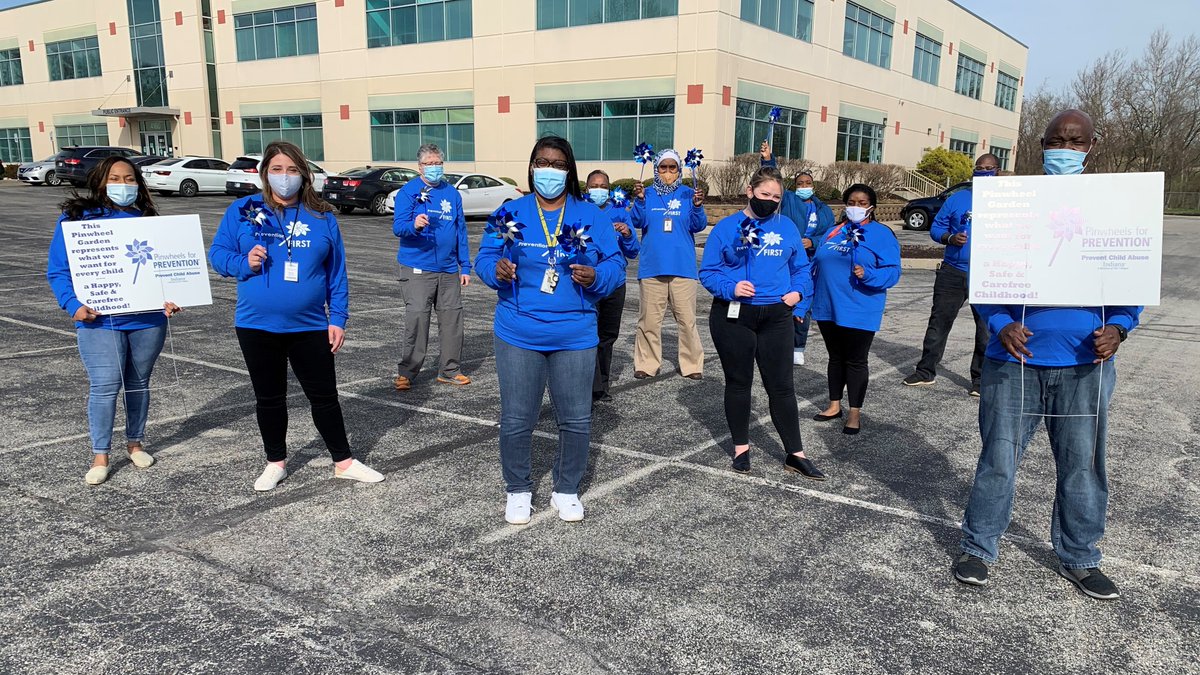 IndianaDCS's tweet image. Name a better duo than the color blue and a pinwheel!

We love #ChildAbusePreventionMonth and we hope you do, too! You've still got a few weeks left to plant a pinwheel and show off your best blue attire.

Let's see it!