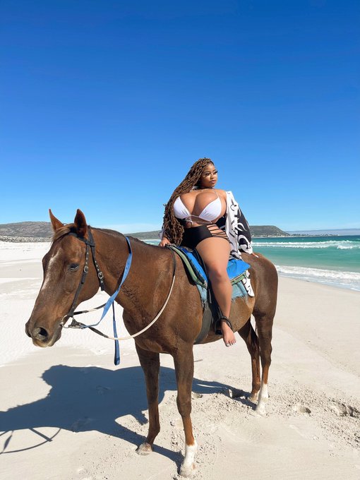 Tap here https://t.co/Gqq4YPkgfS and tell me what you think of this pic https://t.co/QqoETqfcPR<a href="/tag/boobs"class="tags"><span>#boobs</span></a><a href="/tag/tits"class="tags"><span>#tits</span></a><a href="/tag/biggirl"class="tags"><span>#biggirl</span></a><a href="/tag/onlyfans"class="tags"><span>#onlyfans</span></a>