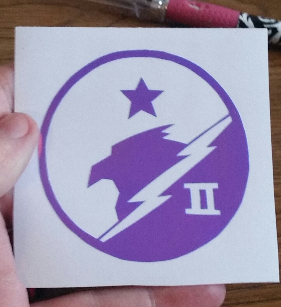 HotDogHowitzer's tweet photo. More stickers I've cut in the past for friends. #halo #emile
#fred104 #HaloInfinite #spartanii
#spartaniii https://t.co/ylDdg6SLha
