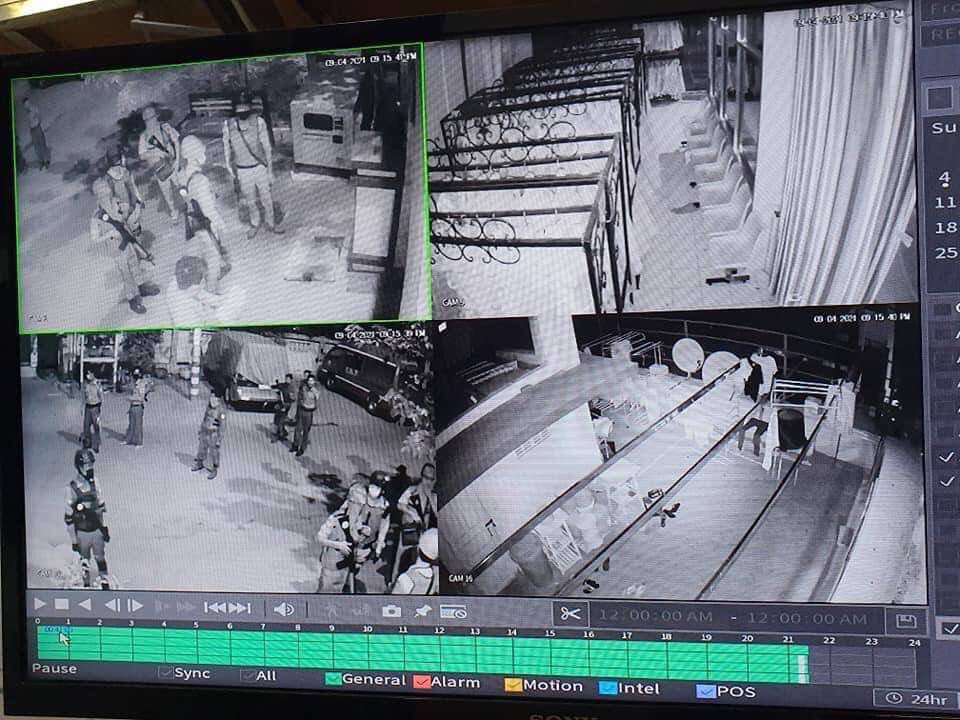 Happened in Mandalay, CCTV proofs of Junta thugs raiding and slamming the front door of a house. We have been encountering many sleepless and anxious nights. 
CRPH ASSEMBLE 
#WhatsHappeningInMyanmar 
#Apr9Coup