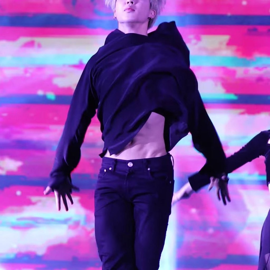 park jimin’s perfect v line — a very dangerous but needed thread