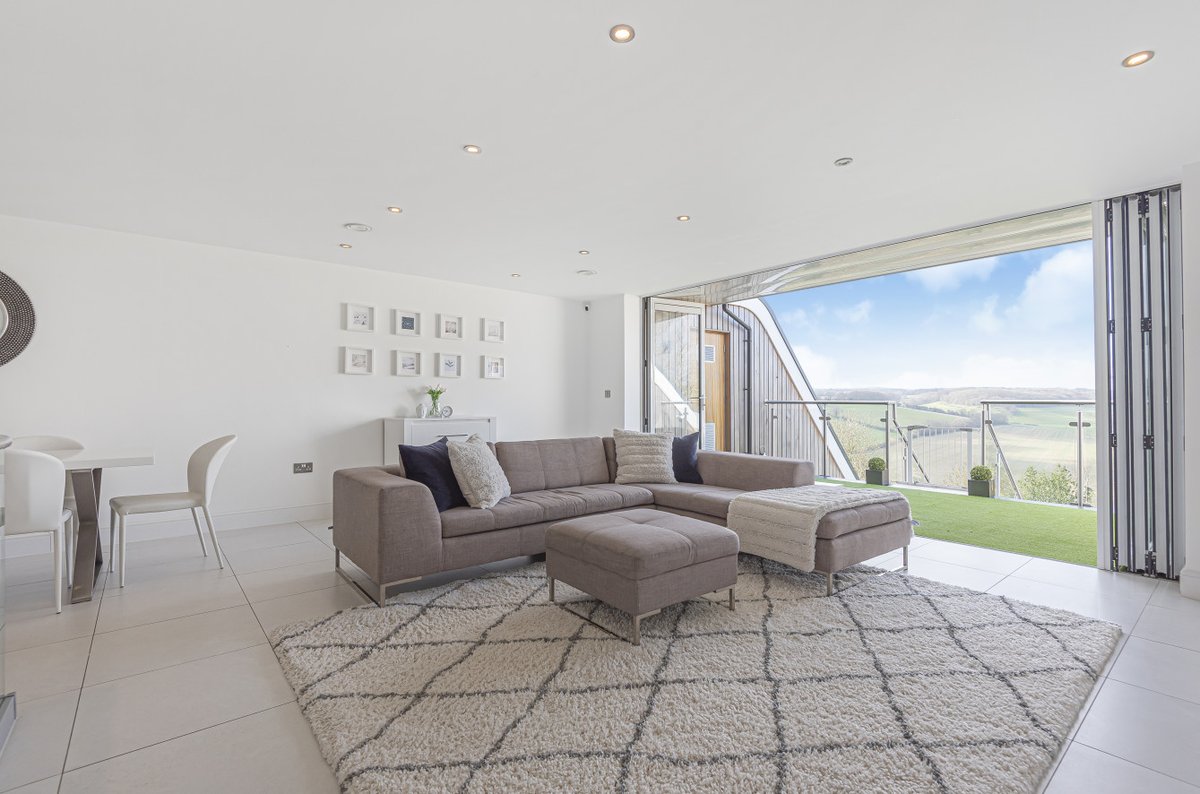 This unique four bedroom modern home features breathtaking views over rural countryside.
Available to buy for £650,000 contact <a href="/KFH_Hayes/">KFH Hayes</a> for more details.