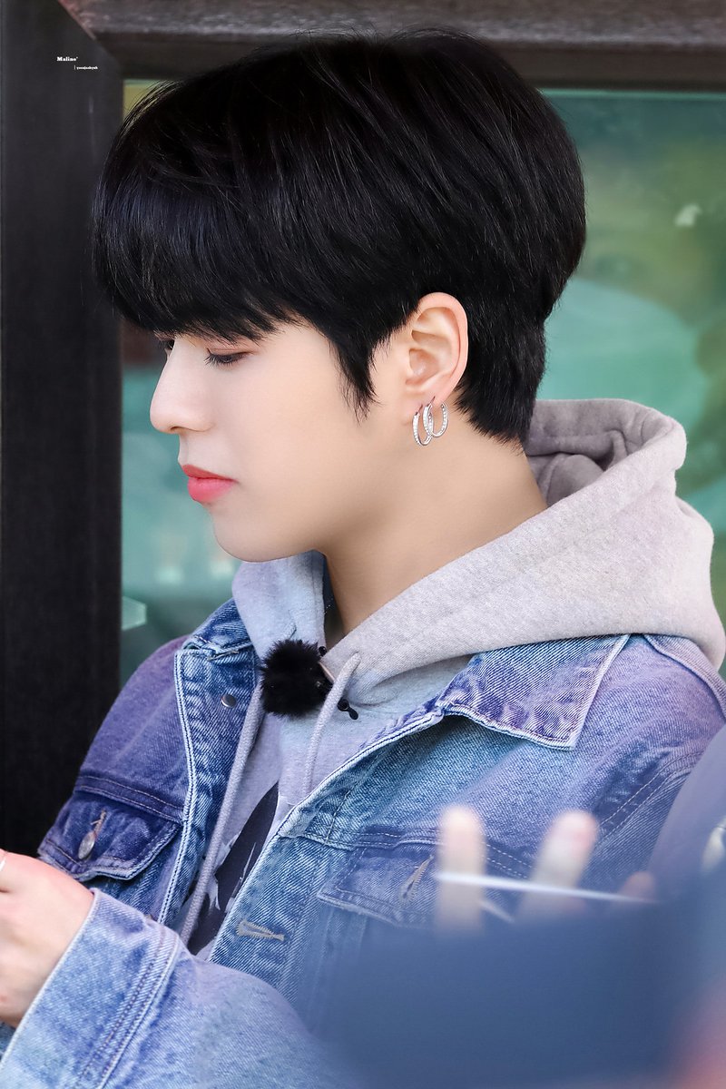 maline_23's tweet photo. HQ . 
재혁아 보고싶당,, 💙🐶
#TREASURE #트레저 #윤재혁 #YOONJAEHYUK #ジェヒョク https://t.co/NRQgNkdb17