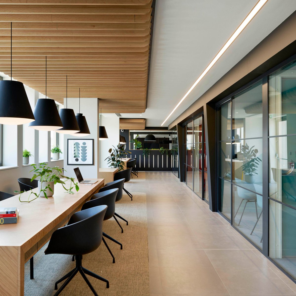 Social study area at Student Castle Oxford - for those times when you can't be bothered to go to the library ✍🏼📚

Head over to our website to explore more of the amazing facilities at SC Oxford!