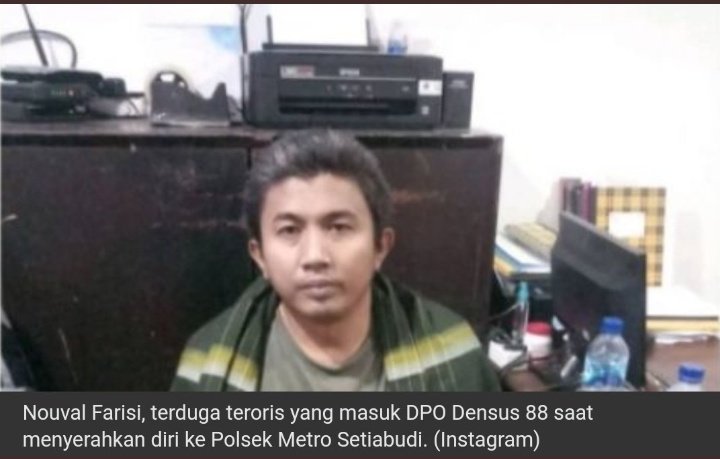 Lasekar yg cerdas..
Sbentar lagi tanggal jatah ambil Bansos di kelurahan, jadi mending menyerahkan diri daripada kgak kebagian.