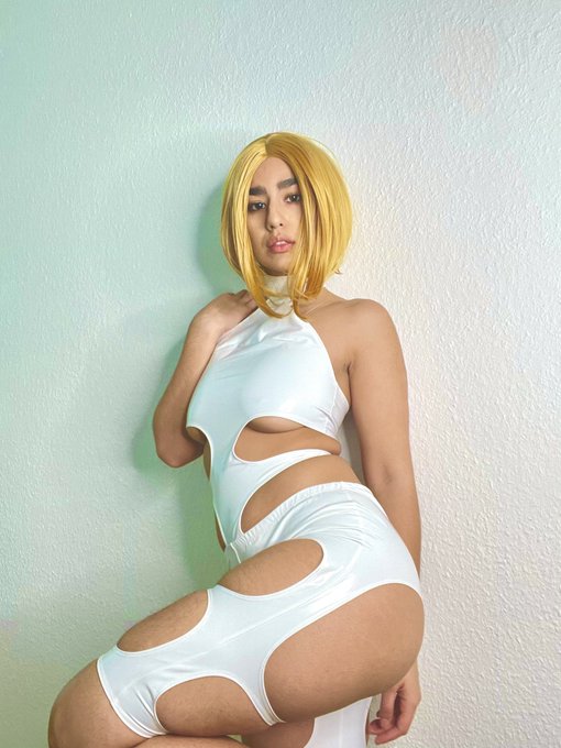 Channeling Fifth Element vibes https://t.co/uULsYmLX1m