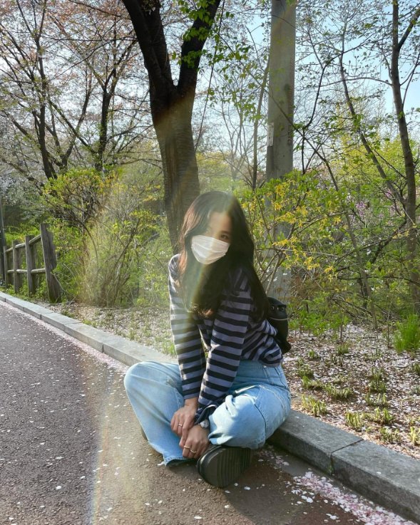 soyaaa_r's tweet photo. LISOO 💜💛

“Date 💓”

#BLACKPINK #블랙핑크 #JISOO #지수 #jisoostagram #LISA #LISOO 
@BLACKPINK https://t.co/sxAf4ptJOH