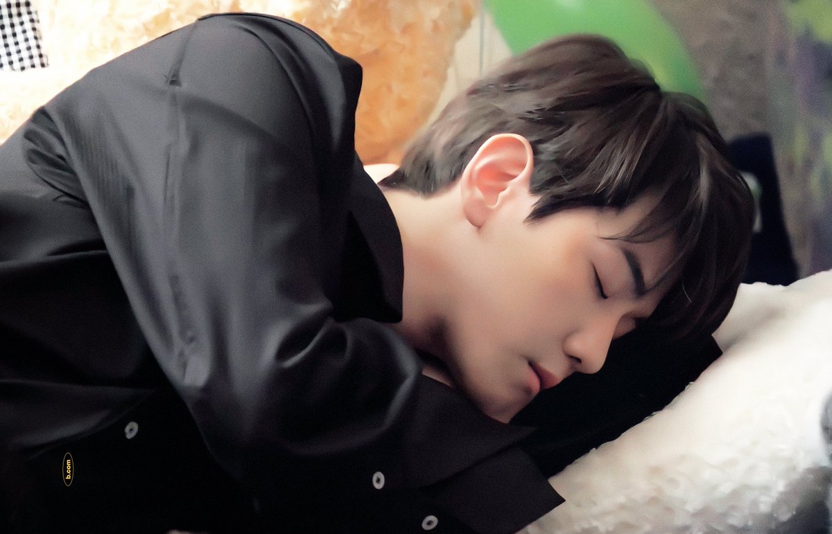 56bcom's tweet image. #백현 
blog.kakaocdn.net/dn/bxDHgk/btq2…
blog.kakaocdn.net/dn/bw2J4X/btq2…