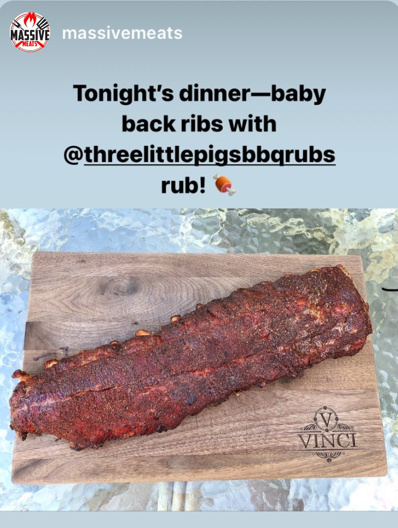 Great looking Dry Ribs the Three Little Pigs Rubs. Thanks ⁦<a href="/MassiveMeats/">Massive Meats</a>⁩ for the picture. #bbq #grill #threelittlepigs #foodie #bbqlife ⁦<a href="/ChrisMarksBBQ/">Chris Marks</a>⁩ ⁦<a href="/BBQspot/">BBQspot</a>⁩