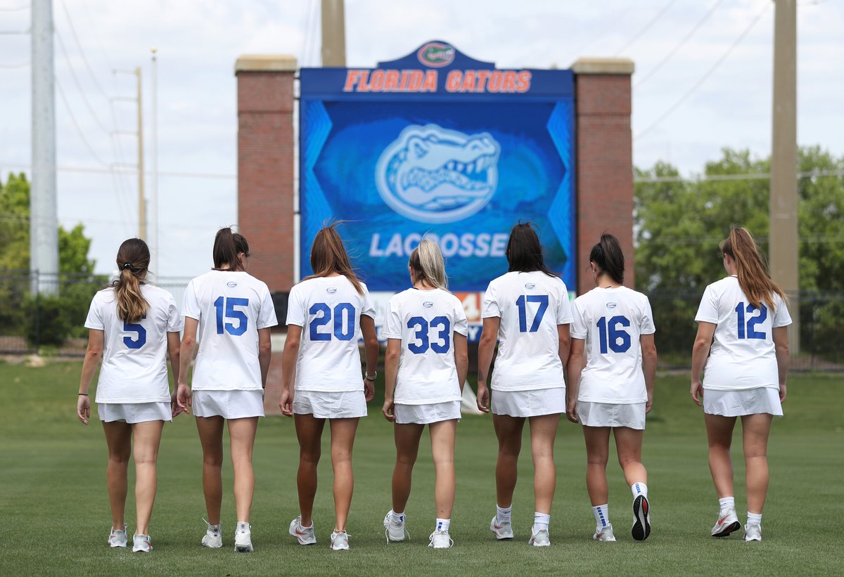 Just one week until we celebrate this crew 🔶🔷

#FLax #GoGators