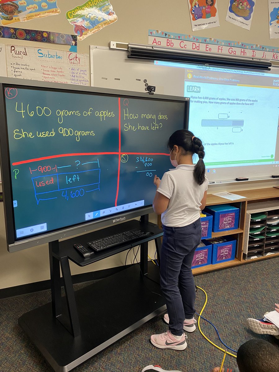 MsColeClassroom's tweet image. Reaching our ELLs. #mathtech #proudteacher @Alexander_AISD @AliefISD @AliefMathK6