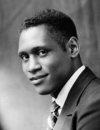 April 9, 1898 β Actor, lawyer and civil rights activist Paul Robeson was born. https://t.co/d00SfJ8wTk