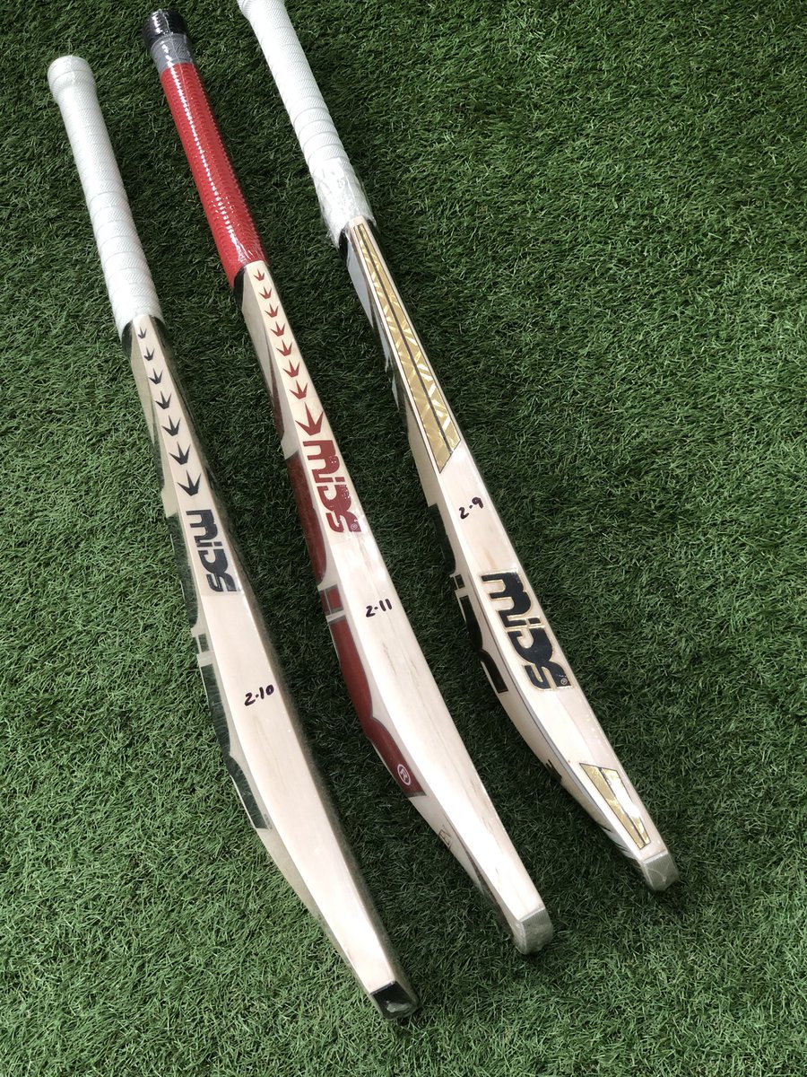 Allthegear99's tweet photo. New batch of MIDS #Cricket #Bats now in stock. 

Some beauties amongst this lot!

Models available: 
Legacy 7 Star
Z-10
Legacy 3 Star
Test
Gold 

Message us for further details if interested!

#bestbats #mids #pingkings #allthegear #tcs #stunners https://t.co/gszgiTi8CE