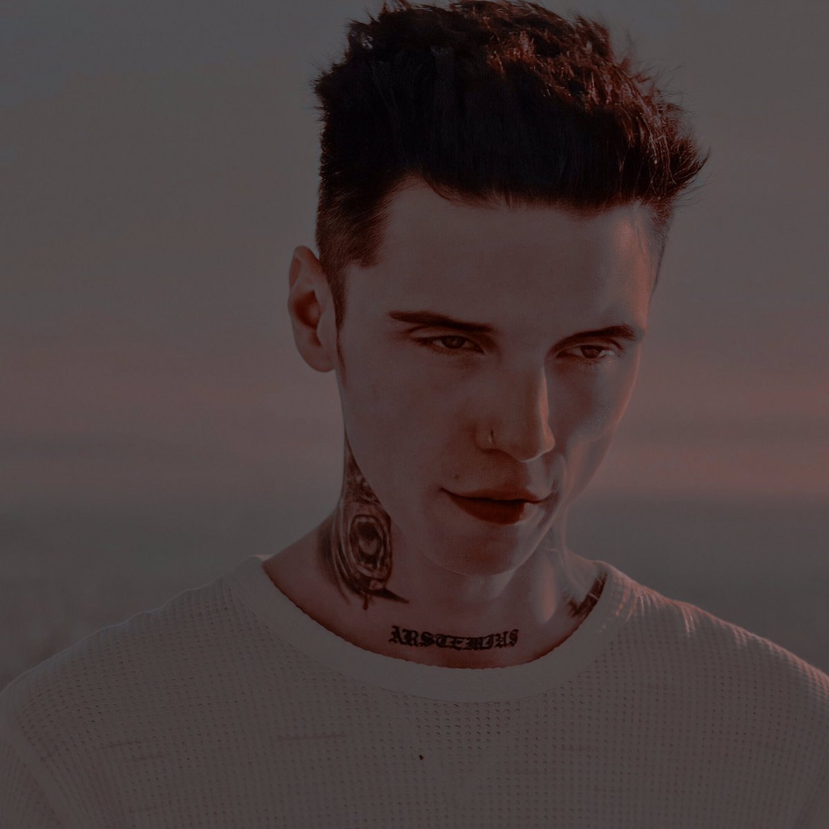 PainedAddiction's tweet image. New layout thanks to the talented #Harpy over at @EclipsareonEdit 

Thank you so much! Your work is very much appreciated 🌹