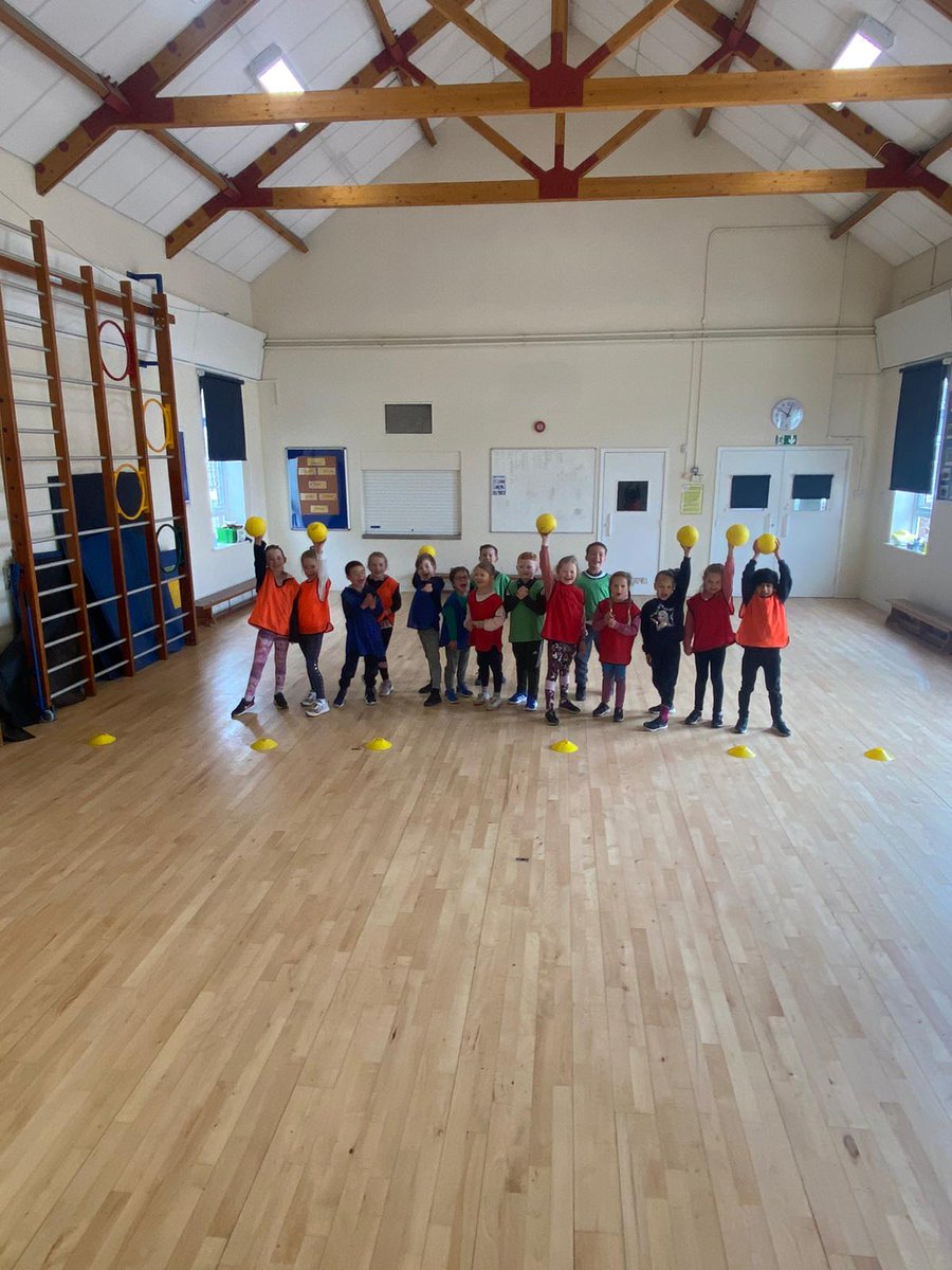 Such an inspiring and rewarding first week of our Easter camps 😊.

700 + nutritional meals 🍽 provided for the #HAF programme, alongside  many fun and engaging activities to more than 800 children across 24 camps.

Already looking forward to next week.

Have a great weekend 👊