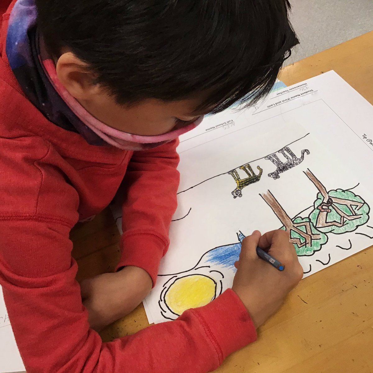 littleboltsart's tweet photo. #choice projects are well underway here in the #art  room as we get ready for our #virtual @ArtomeArtShows! #Creative #arteducation #choicebasedart #progress #education #studiohabitsofmind #thinklikeanartist #drawing #littleboltsAteam #springarts https://t.co/LjjQnyH6qP