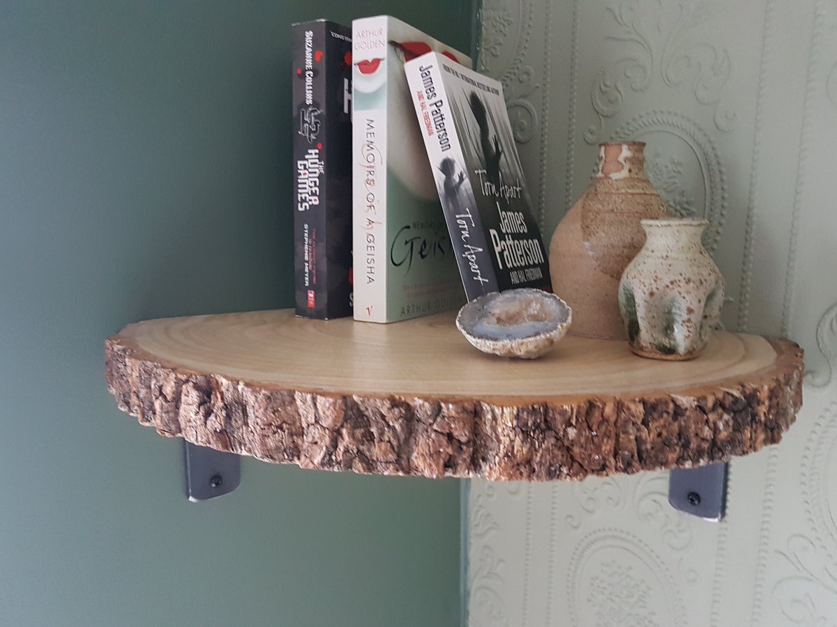 Original4UU's tweet photo. Look at this on eBay https://t.co/BFNyhUiTbV #rustic #cornershelf #rusticshelf #shelf #woodenshelf #woodenshelf #woodenshelf #fireststyle https://t.co/WWBrNQRCM9
