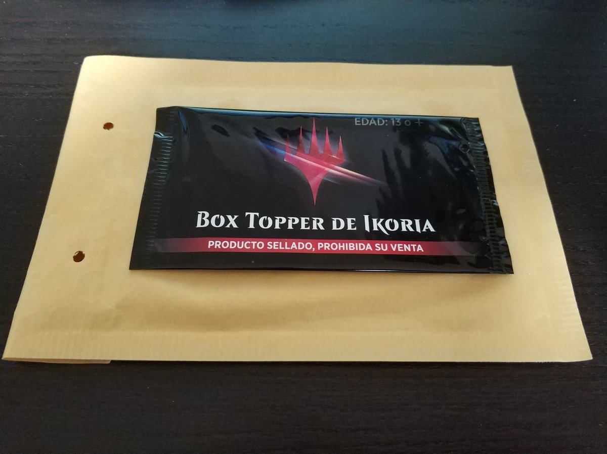 ElRincondeMagic's tweet photo. Superamos los 3500 seguidores, muchas gracias por estar al otro lado. Sorteamos este box topper de Ikoria sellado entre todos los que nos sigan y hayan dado retuit a este mensaje. Sorteo internacional, ganador este lunes 12! #MTG @wizards_magicES https://t.co/7SZ1JLsDtu