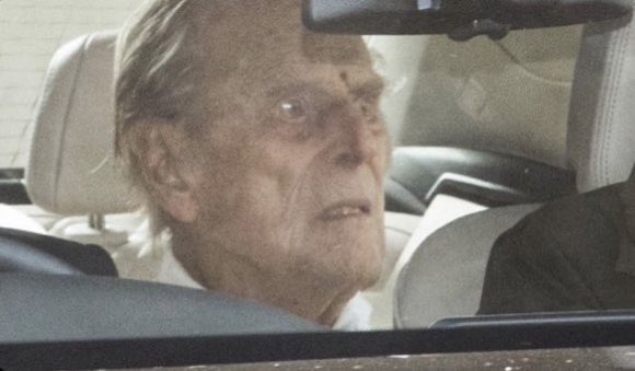 Jasmine96415332's tweet photo. prince phillip when he sees lil nas x sliding down the pole to hell  #PrincePhilip https://t.co/ubt7QD7R1F