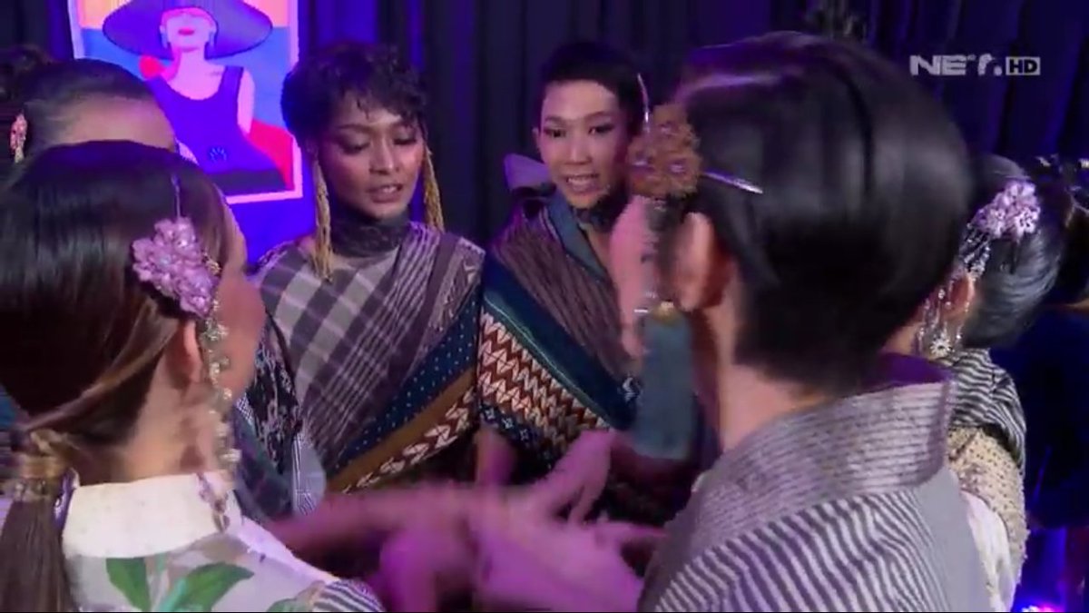 pirakk_'s tweet image. sumpah hari ini pada cakep2 banget😭😭😭
#intm #intmgrandfinal