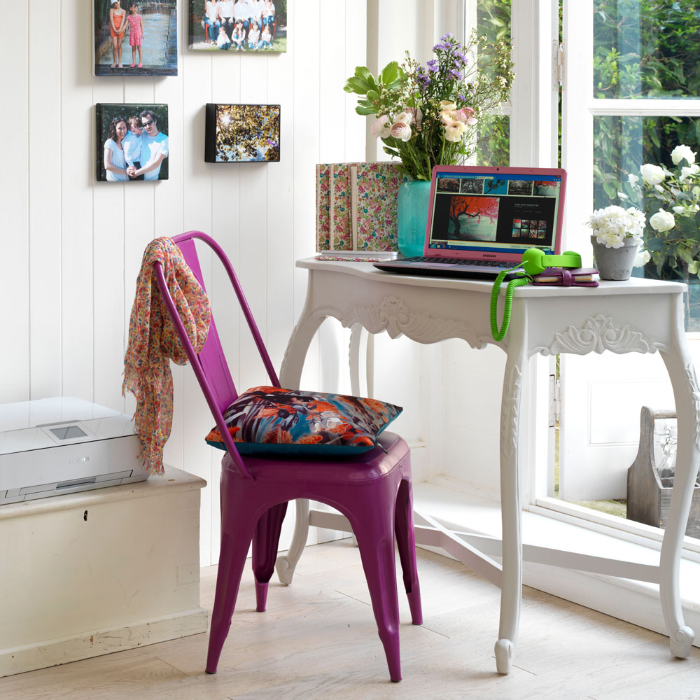 StadiumRes's tweet photo. Expert tips on creating a workspace in your garden – for a better working from home set up

Working from home has been one of the most transformative things of the last year, with many planning to continue working from home... 

Read more at: https://t.co/ud8jlUWQp1 https://t.co/gspmEmwyu8