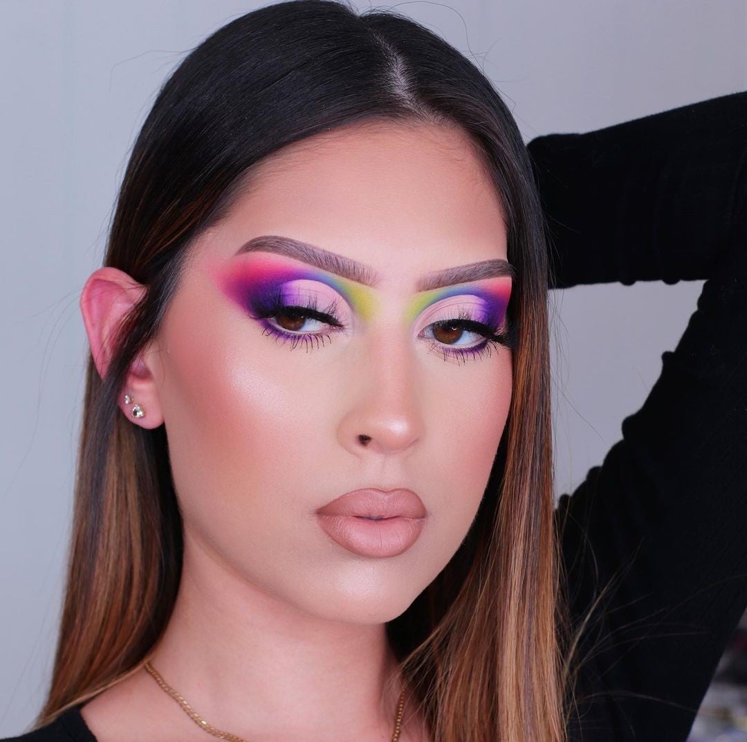 Full coverage bae💓 @tatanisha_sankar wearing #GLAMOFLAUGE Full Coverage Foundation in 'Olive' ✨

#hardcandylife #teamhardcandy   bit.ly/39ZO6Bb