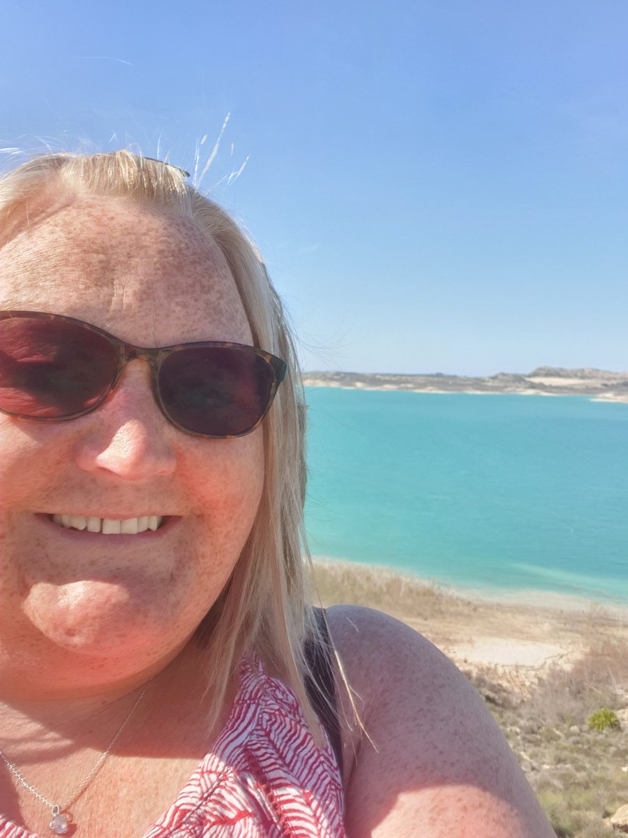 lynn_shanks's tweet photo. Love the beach life https://t.co/ZVMWKcADxA
