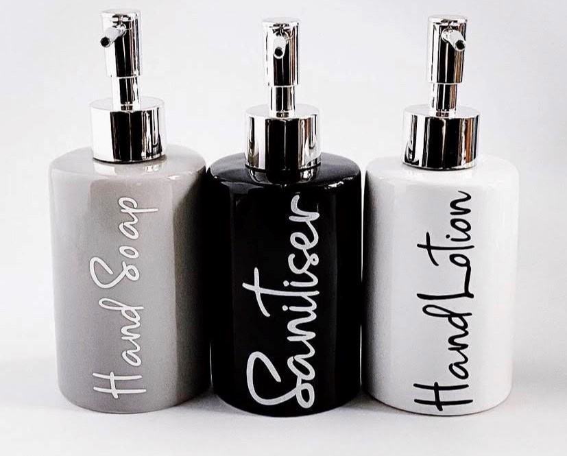 Add some class to your kitchen, bathroom, or dressing table with a personalised ceramic pump dispenser. 

<Paid ad from Refine and Design>

 #design #home #interiors #interiordesign #homedecor