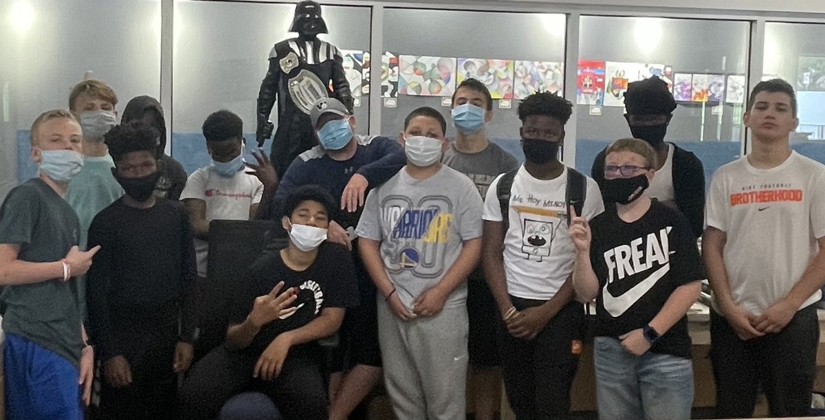 #633 #thedarksideofforce #friday #squad