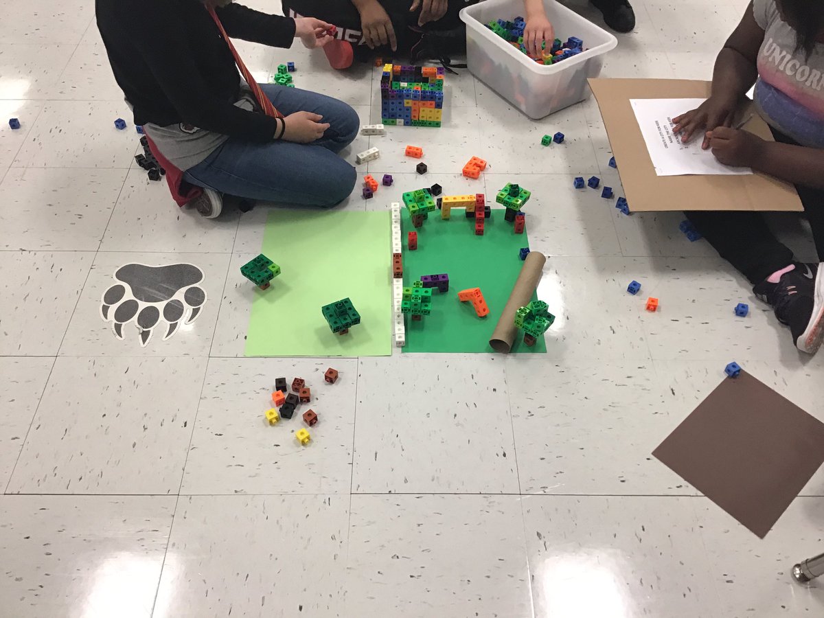 wmjackson's tweet image. Civil Engineering at #TLAM today!! Its a Lego Friday!!!
Student creations in STREAM using Lego and other materials to build projects. #LegoBlocks #STEM #STREAM #CivilEngineering