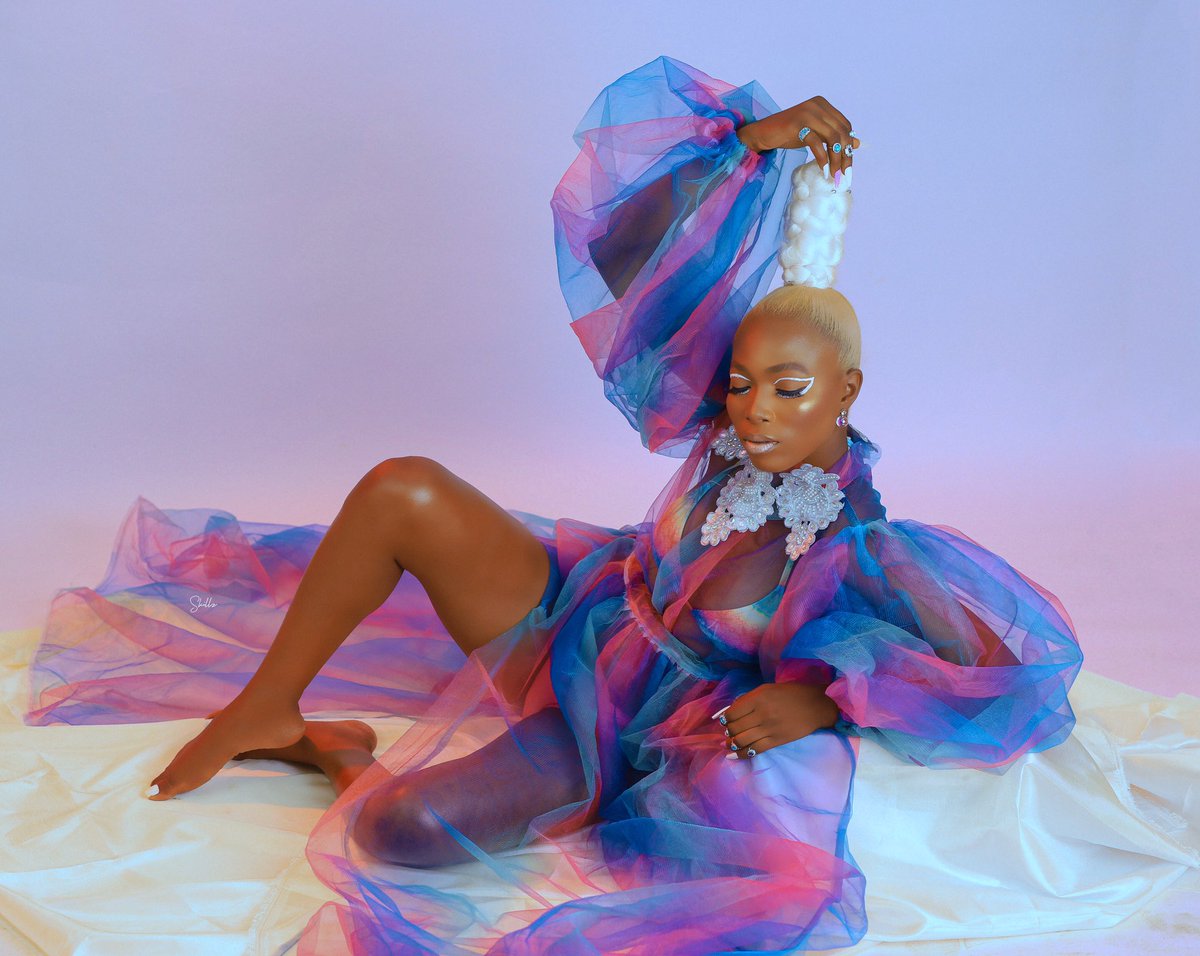 BaeChivu's tweet photo. Your love for me is just too much and in excess, I don’t deserve this but you are just too faithful to fail and disappoint me🙇🏻‍♀️. Thank you lord❤️Happy birthday to me💃🏻💃🏻💃🏻
A year greater and better😌😌

 Retouched @skillzretouch
Styled by @oluwagracefashion_ 
#model #creativity https://t.co/wqjgGQubXZ