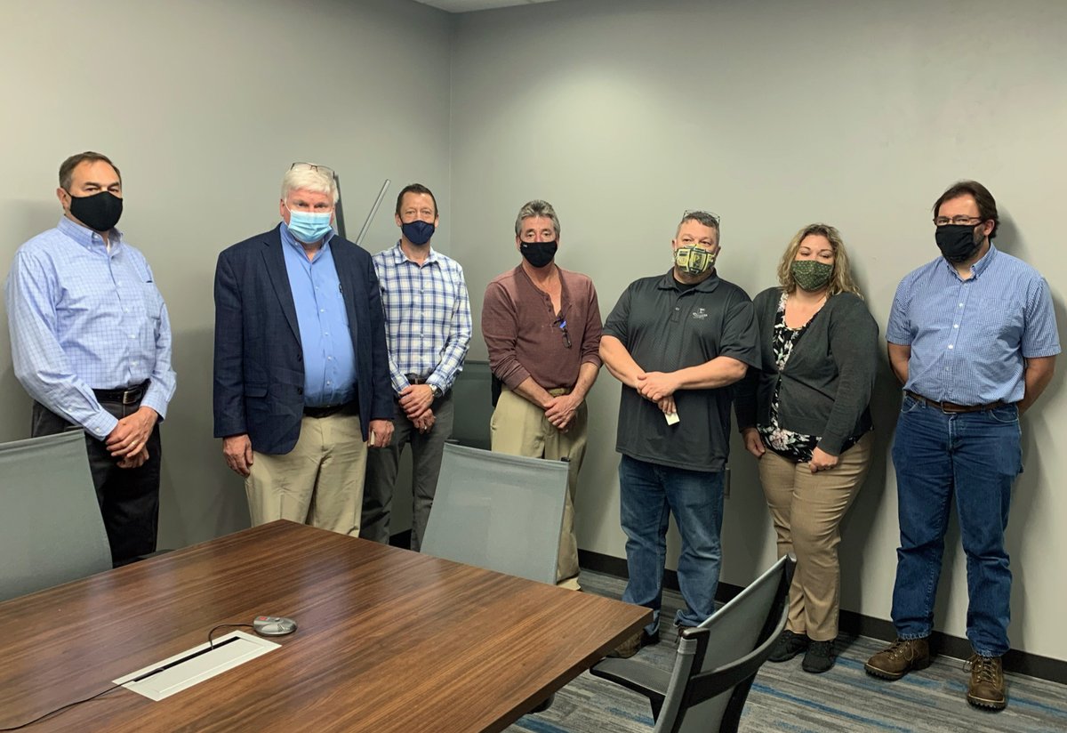 RepGrothman's tweet photo. Multicircuits PCB manufactures high-quality circuit boards right here in #Oshkosh. Thanks for showing me your facility! #Manufacturing #WIWorking https://t.co/muVn3ORFkR