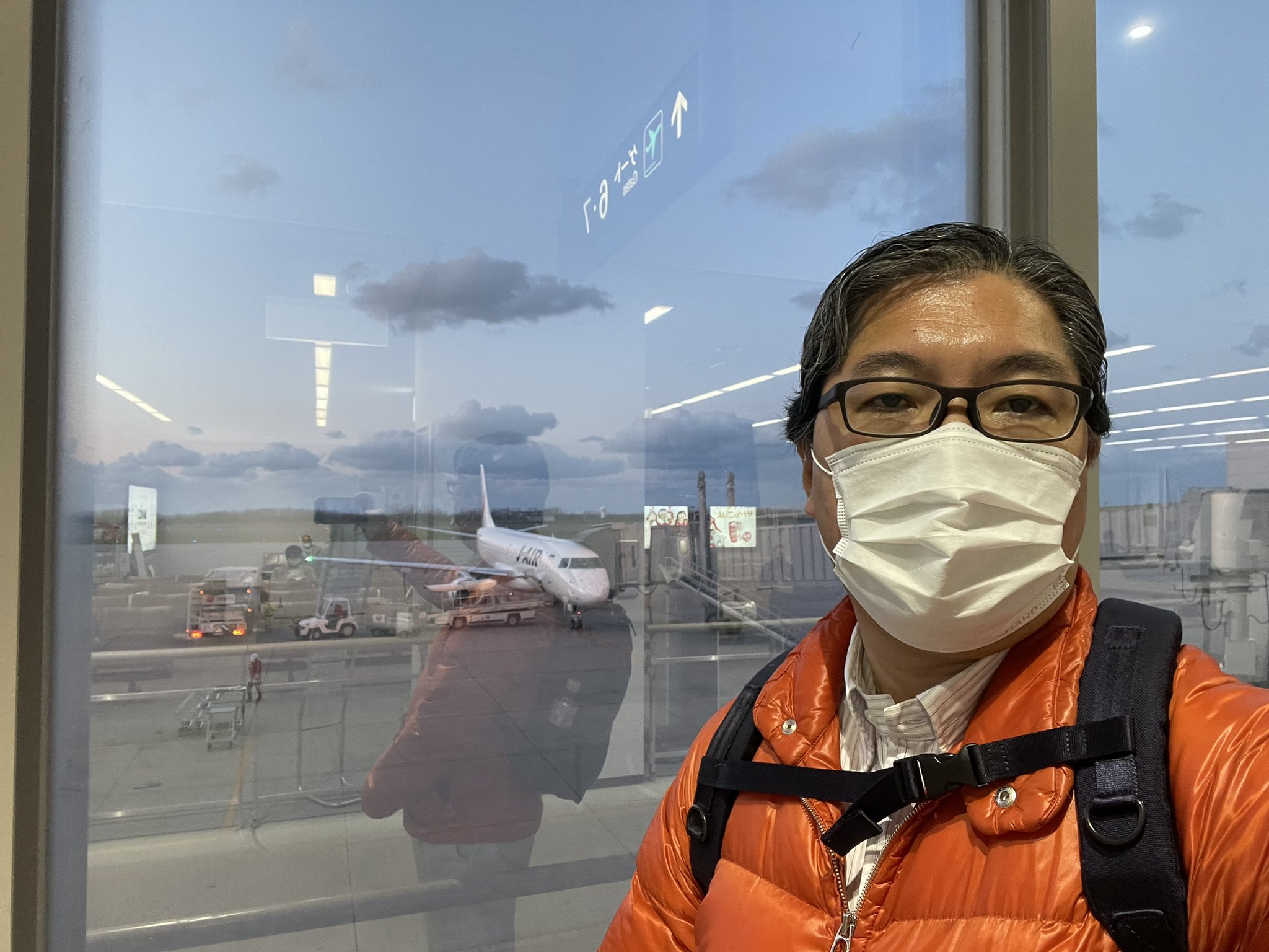 ট ইট র Yuji Naka 中 裕司 新潟でのドローンレースの為に飛行機で羽田空港から伊丹空港に飛んで 伊丹空港から新潟空港 に飛んできました それぞれ1時間のフライトなので乗っている時間は新幹線と同じ位ですね マイルで来たので無料でした お得でしょ 新潟