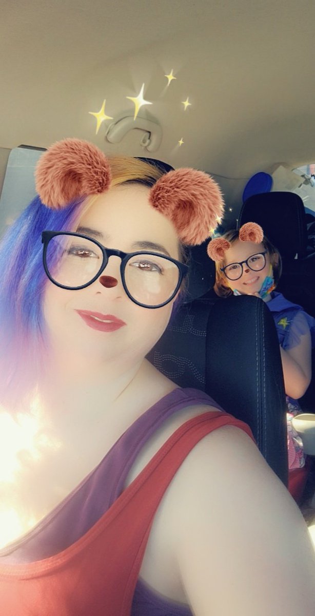 MrsCrazedLlamaz's tweet photo. Snap chat fun https://t.co/3VrLrgxvso
