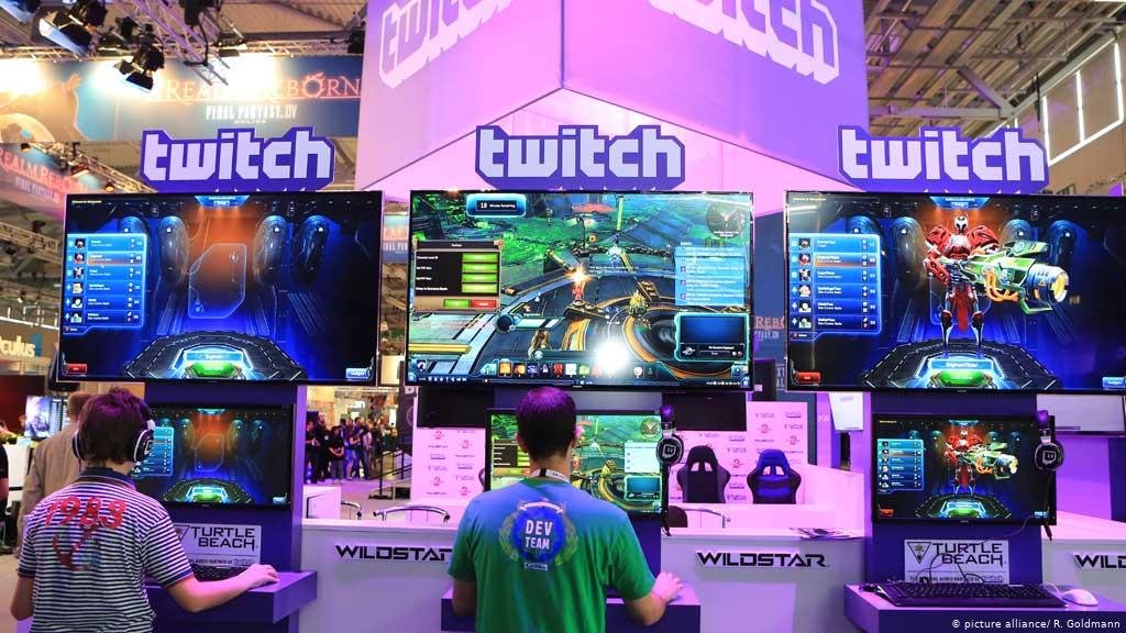 𝐅𝐨𝐫𝐰𝐚𝐫𝐝  Largely popular as well is gaming video content. It is online video content about games. This alone generated more than $9 billion in revenue, in which stream provider Twitch played the leading role.