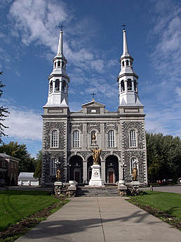 Town: ChamplainChurch: Notre-Dame-de-la-VisitationPopulation: 1,664Built: 1879