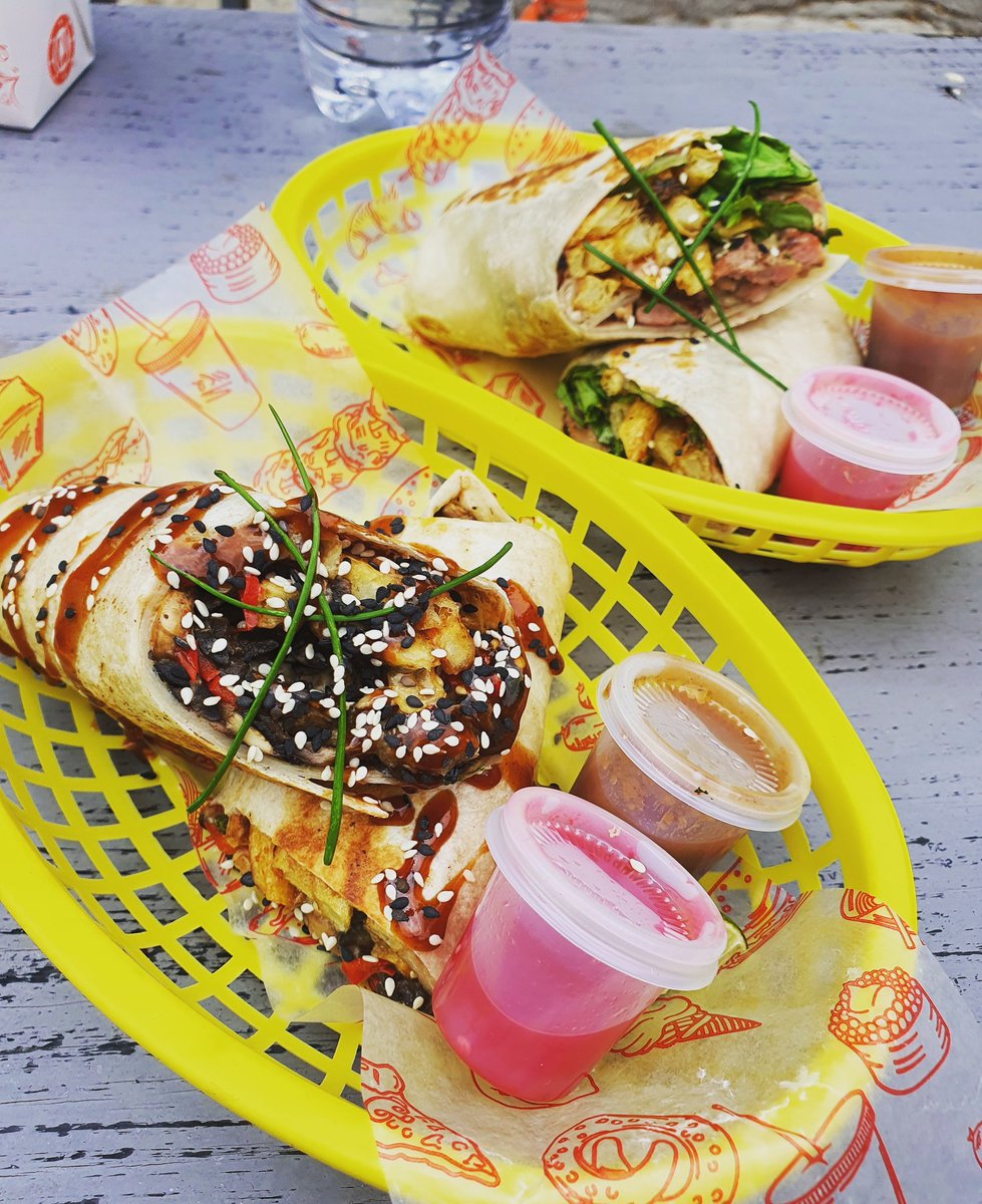 ¿Qué tal un BBQ y un ARRACHERA?

Ya estamos listos para atenderte.

Somos CAPITAL TRUCK 
<a href="/laevilbruja/">La Pinche Bruja</a>
<a href="/En_laDelValle/">En la Del Valle</a> 
<a href="/En_Narvarte/">Colonia Narvarte</a> 
<a href="/LaRomaDF/">Colonia Roma 🚲</a> 
<a href="/La_Portales/">Colonia Portales</a> 
<a href="/coldelvallecdmx/">Colonia Del Valle</a>