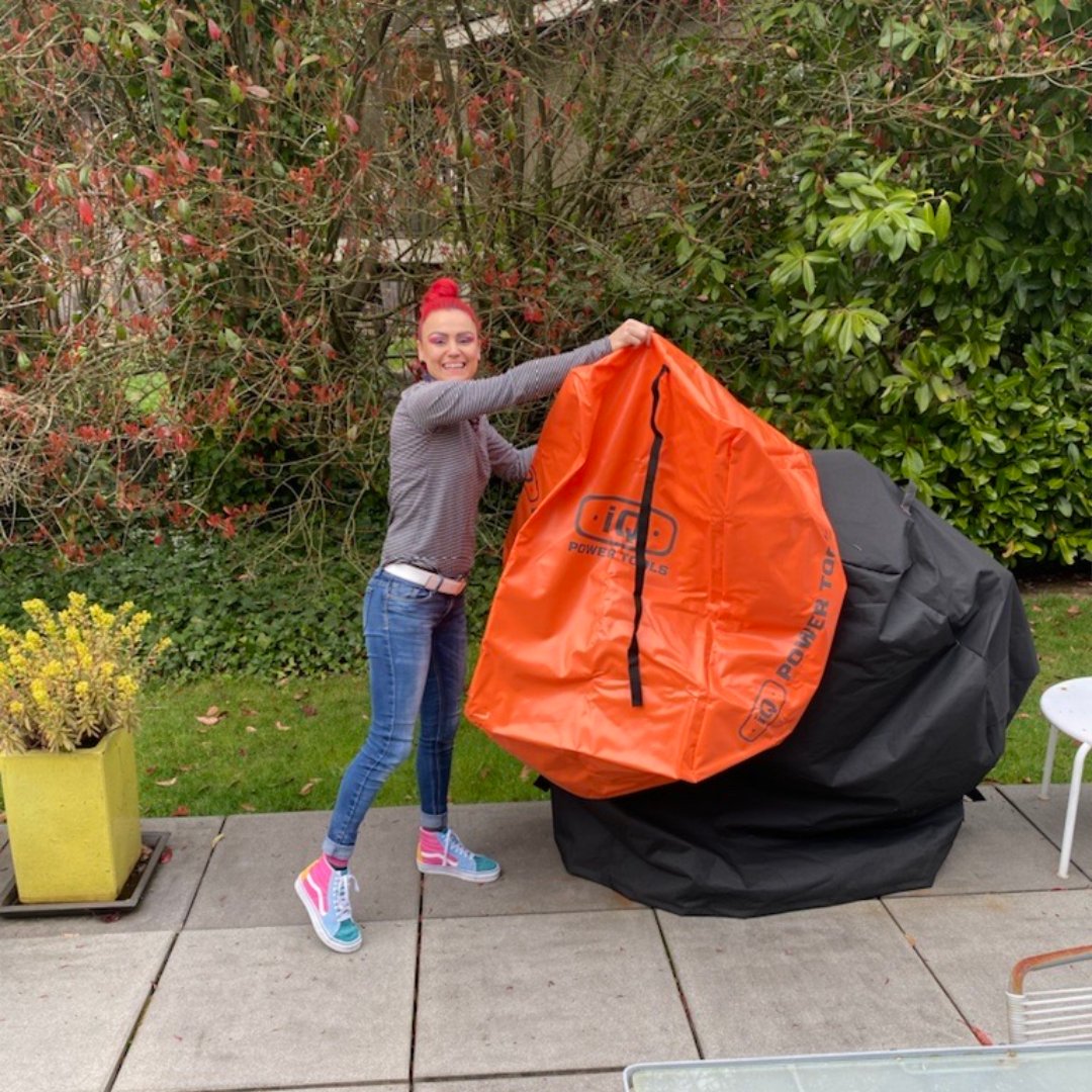 iQ Power Tools on Twitter "Happy Friyayy, here's Chanel from Icon