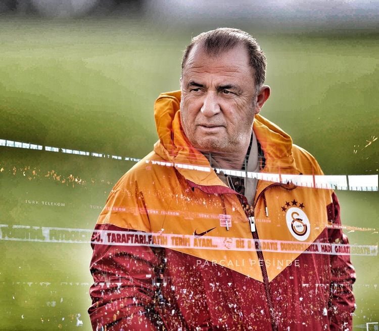 Şaire sormuşlar: "Giden midir terkeden, yoksa kalan mı?" 
Şair cevap vermiş: "Kalanın da gidenin de amk, bugün Galatasaray'ın maçı var..." :)

#BugünGünlerdenGalatasaray